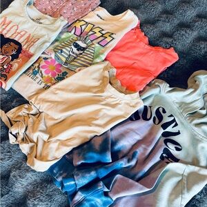 Girls Size Medium (7/8) Clothing Bundle – 6 Tees + Justice Hoodie